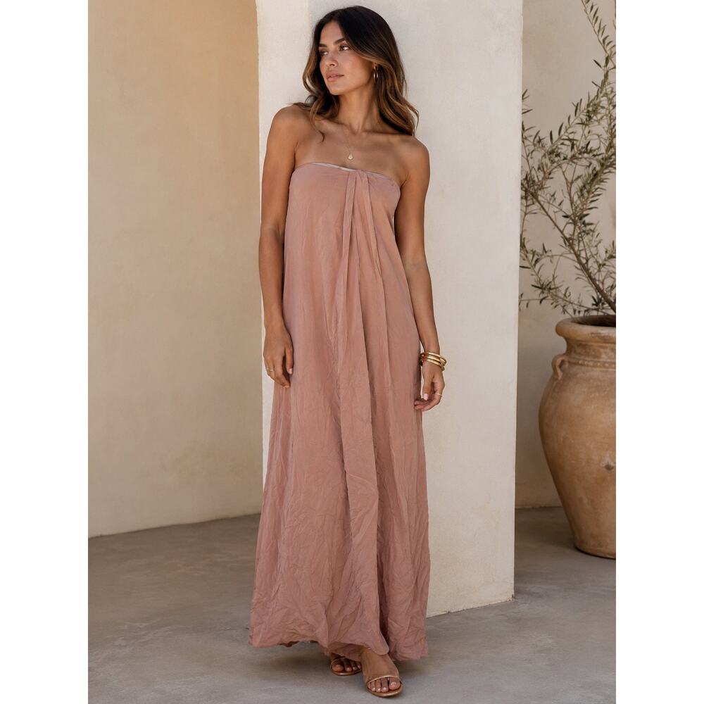 Helena Quinn | Sleeveless Wrap Dress